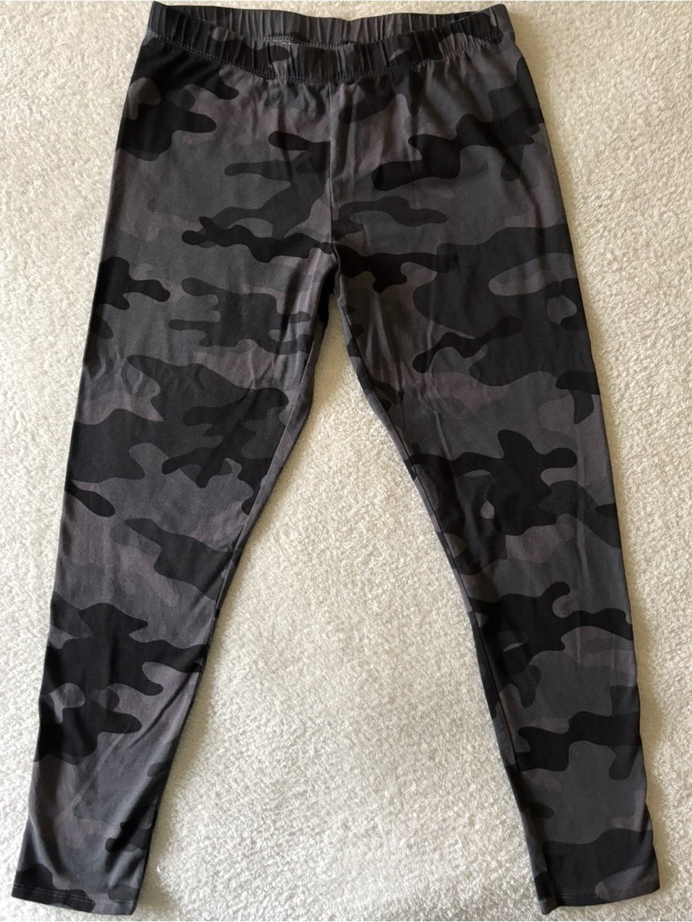 No Boundaries Womenās Camo Print Leggings - Black/Grey